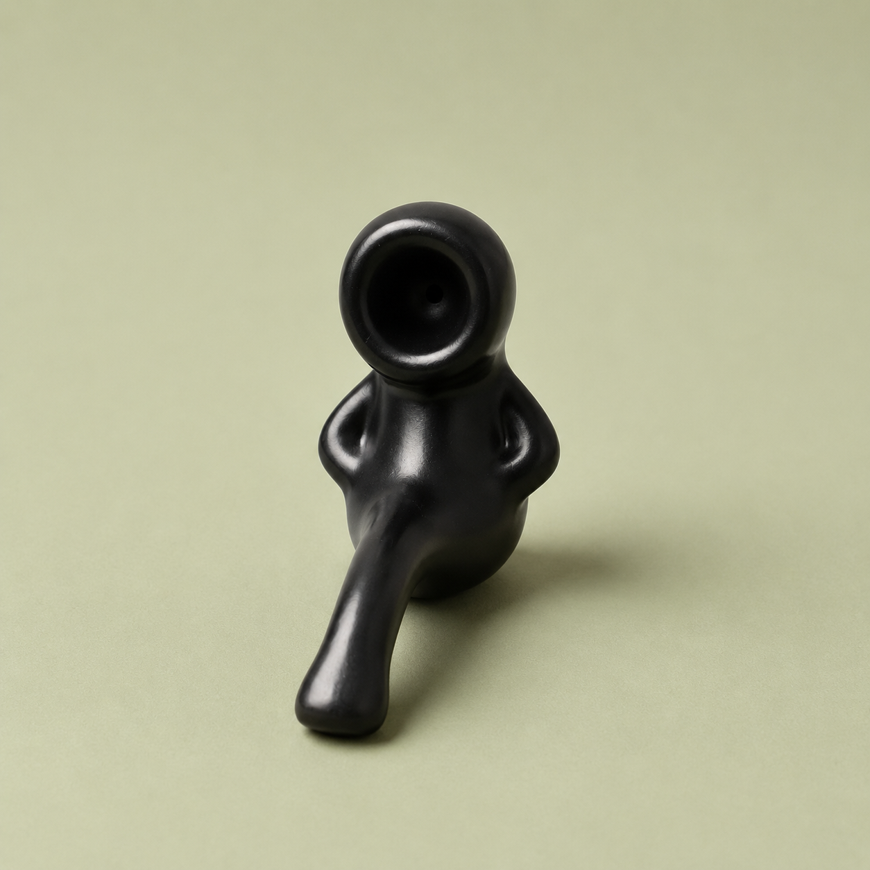 Mr. Robert Pipe - Black